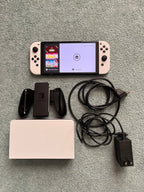 Nintendo Switch OLED Model w/ White Joy-Con White 2Y97