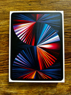 IPad Pro 12.9 inch (5th Generation) WiFi + Cellular 256gb space gray A2379 8E27