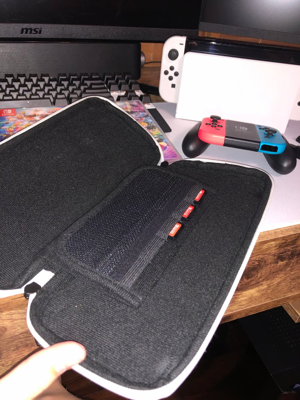 Nintendo switch oled bundle 7S25