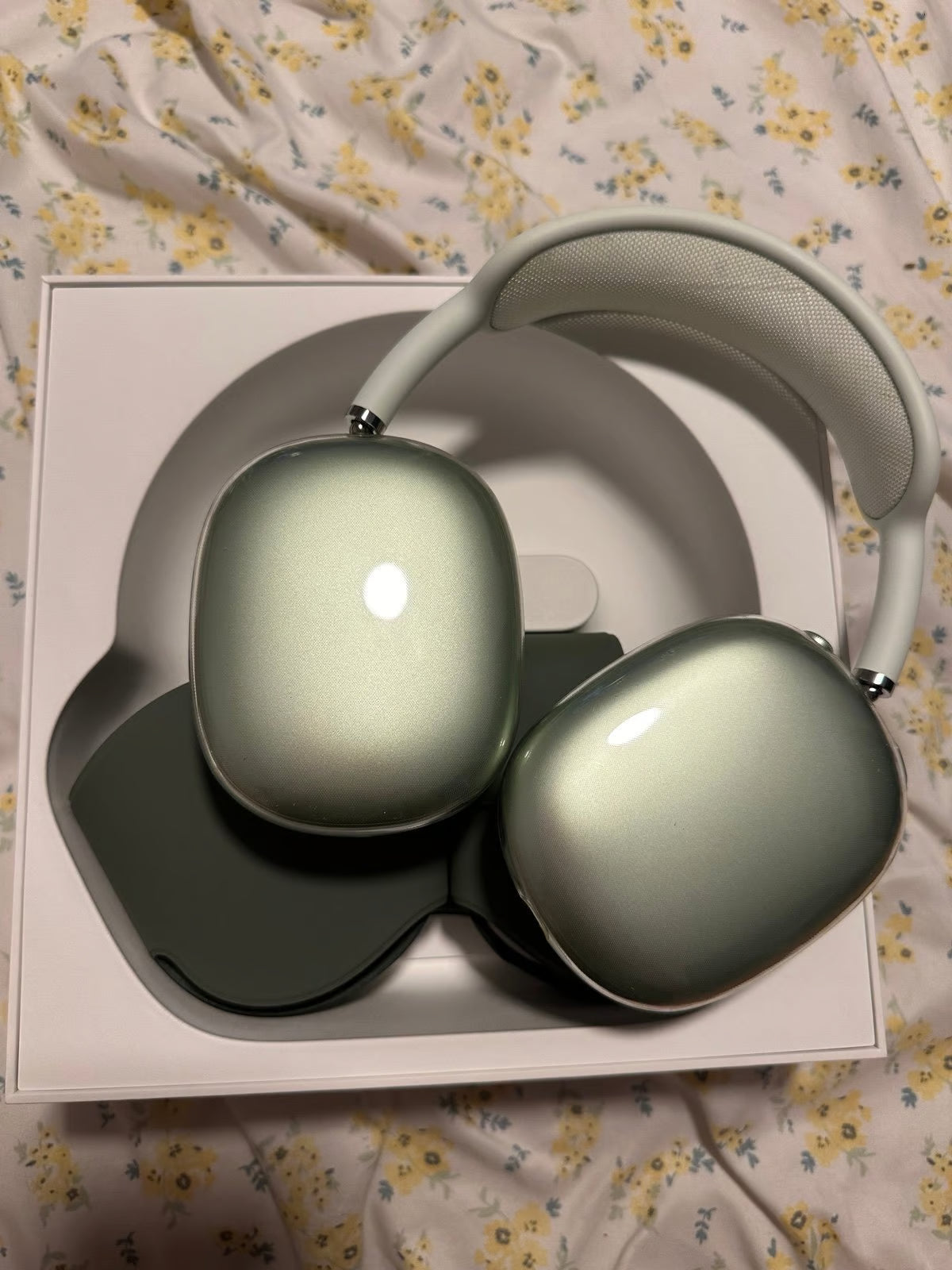 airpods max 2Q39