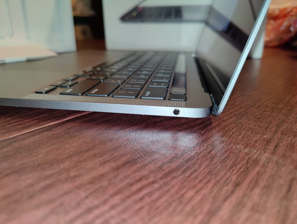 Apple Macbook Pro 13in. 2020 7A36