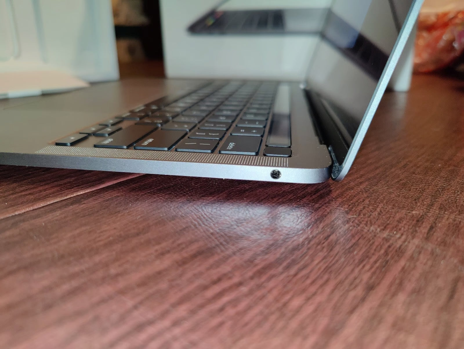 Apple Macbook Pro 13in. 2020 7A36