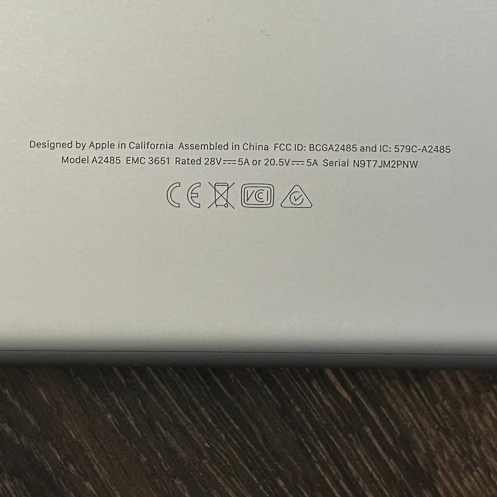 2021 16 inch Apple MacBook Pro M1 Pro 8Y67