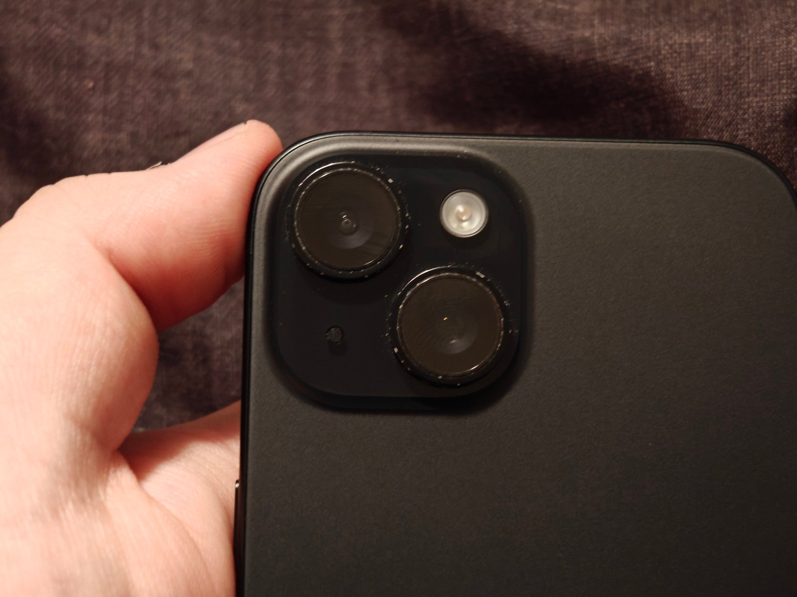 Apple iPhone 15 128 GB in Black for T-Mobile 7K96