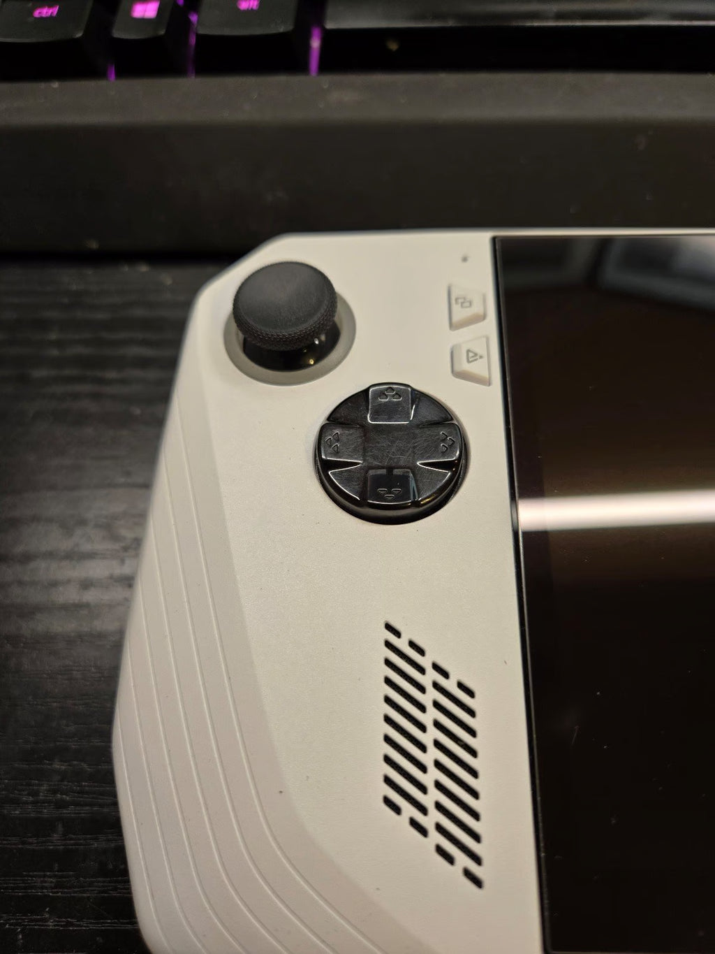 ASUS ROG Ally Z1 Extreme 7U92