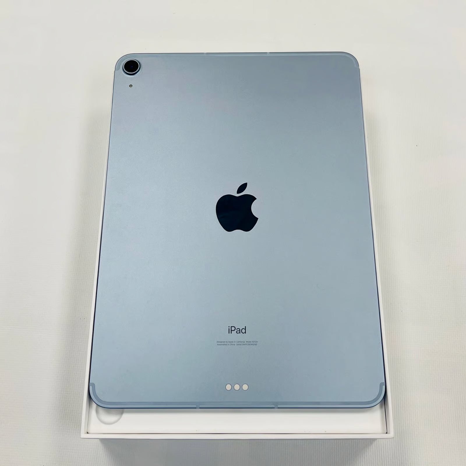 Apple iPad Air 4th 64GB Wifi & Cellular 5A68