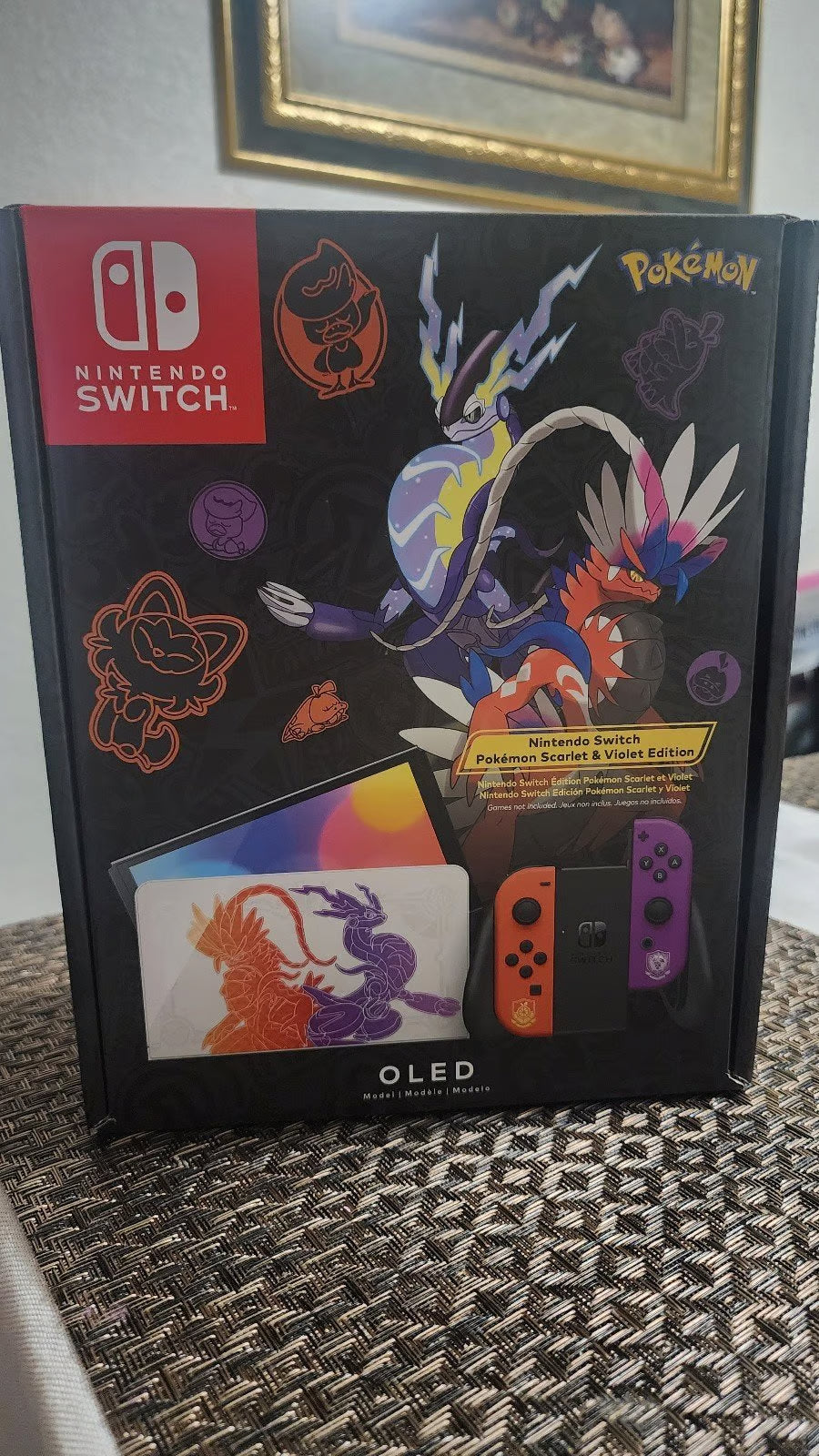 Pokemon scarlet violet Nintendo switch OLED Console BRAND NEW 3O25