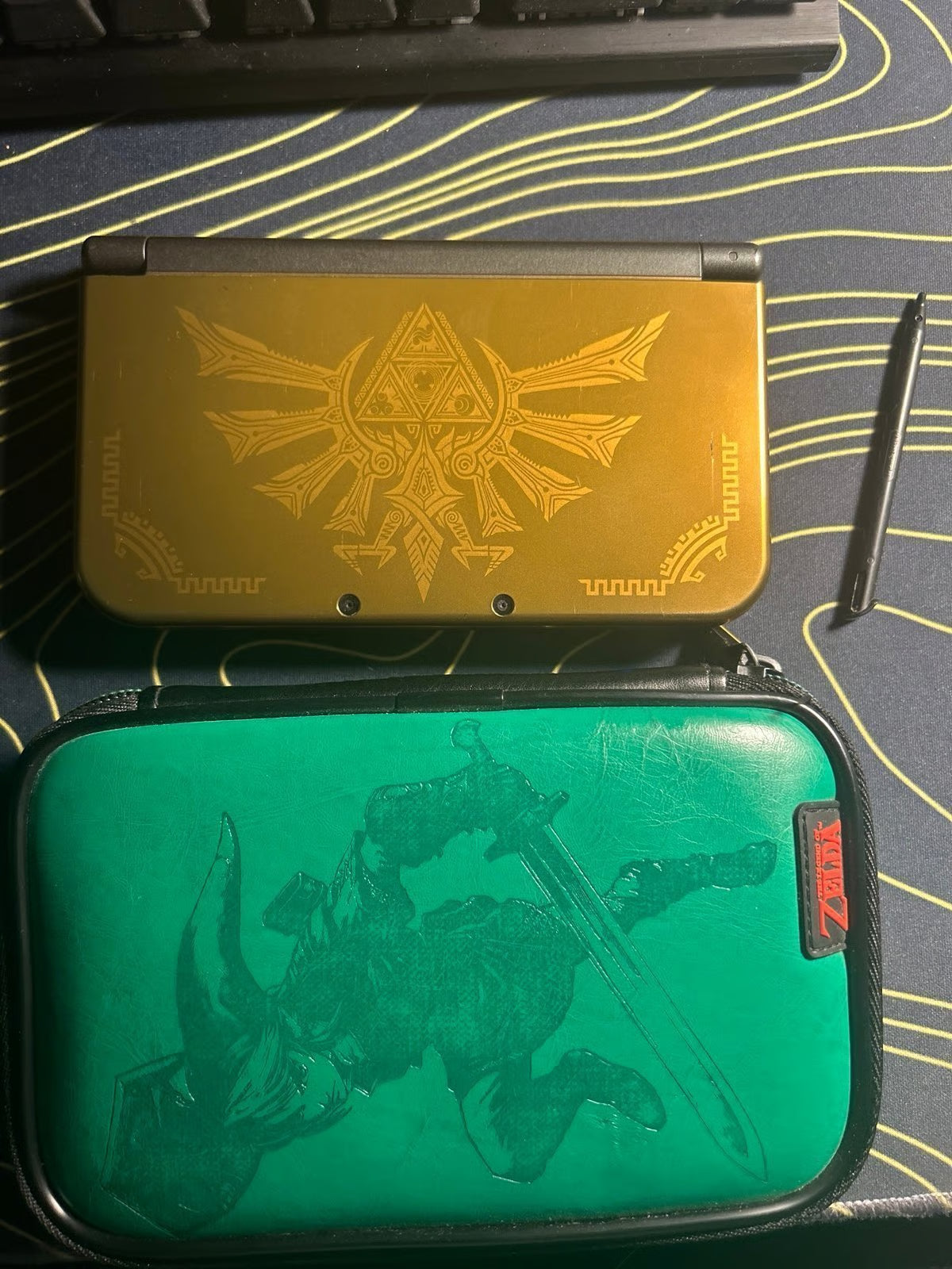 New Nintendo 3DS XL Hyrule edition with Zelda Carry case