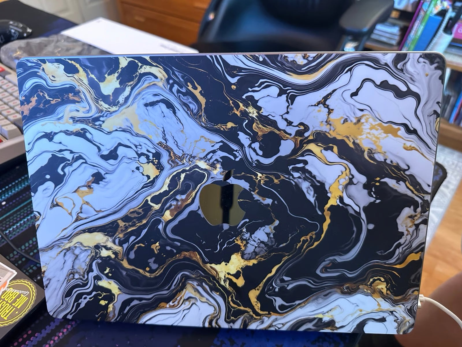 2023 M2 MacBook Pro 14鈥?12 Core CPU 19 Core GPU 1 TB Model 16gb Promotion D Bran 8M29