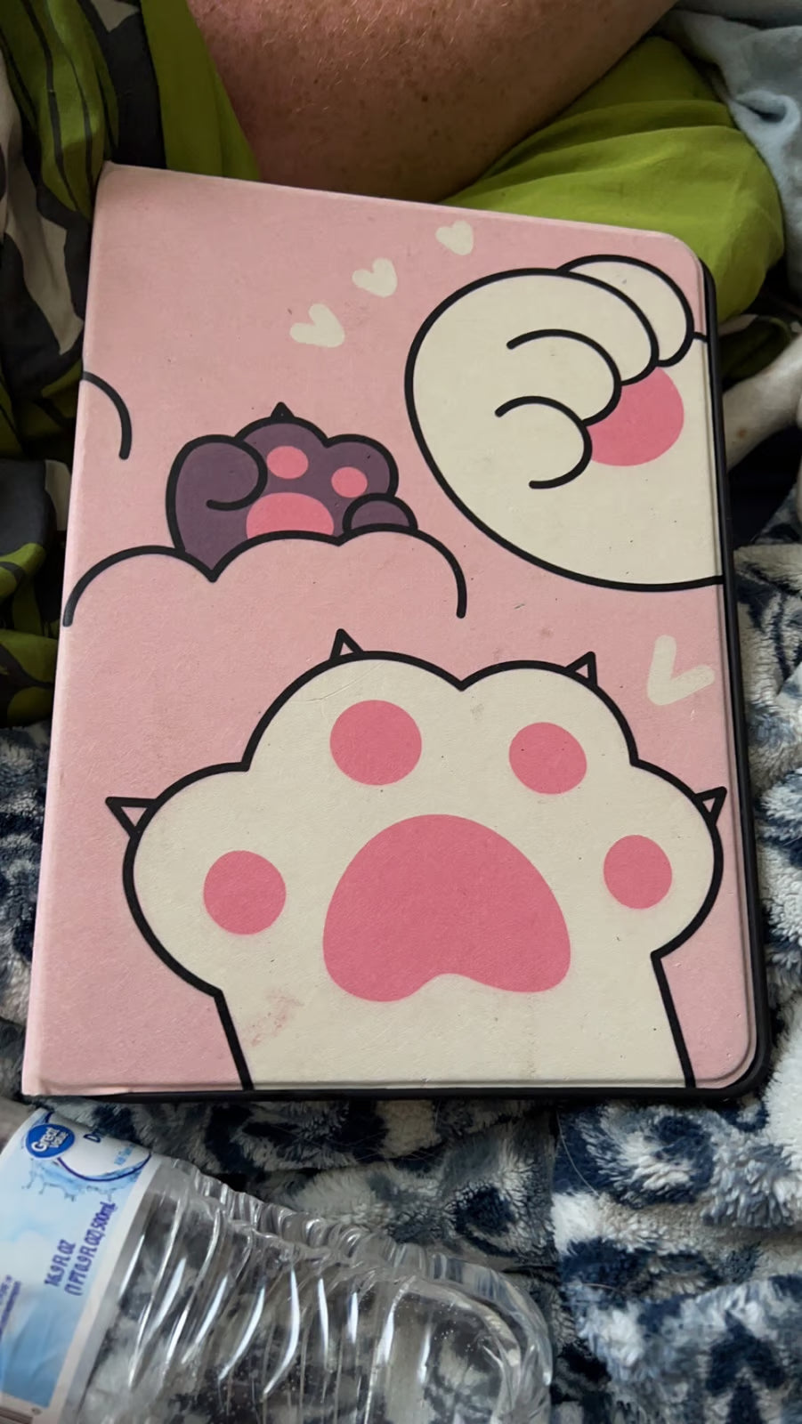 Apple iPad Air 5th Generation 64 GB in Sky Blue 8F15