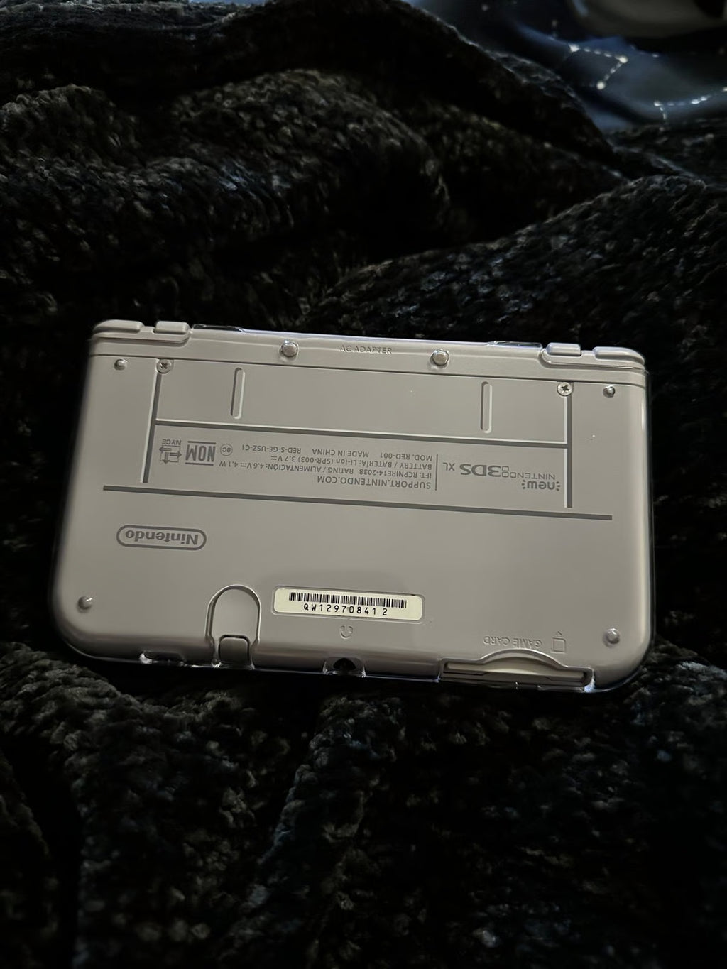 鈥淣ew鈥?Nintendo 3DS XL SNES Edition W/ Charging Cord Excellent Condition Mint