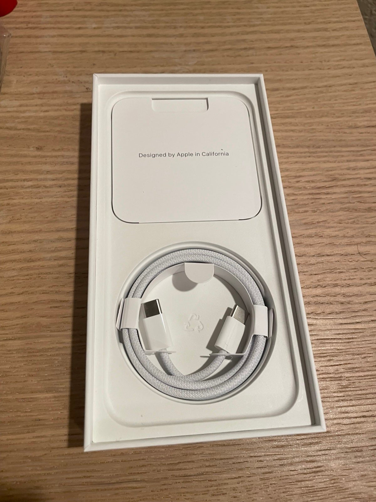 iPhone 15 Pro Max white titanium 256 GB 1X92