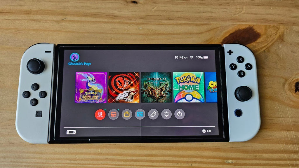 Nintendo Switch OLED + 2 Pokemon Games 3W88