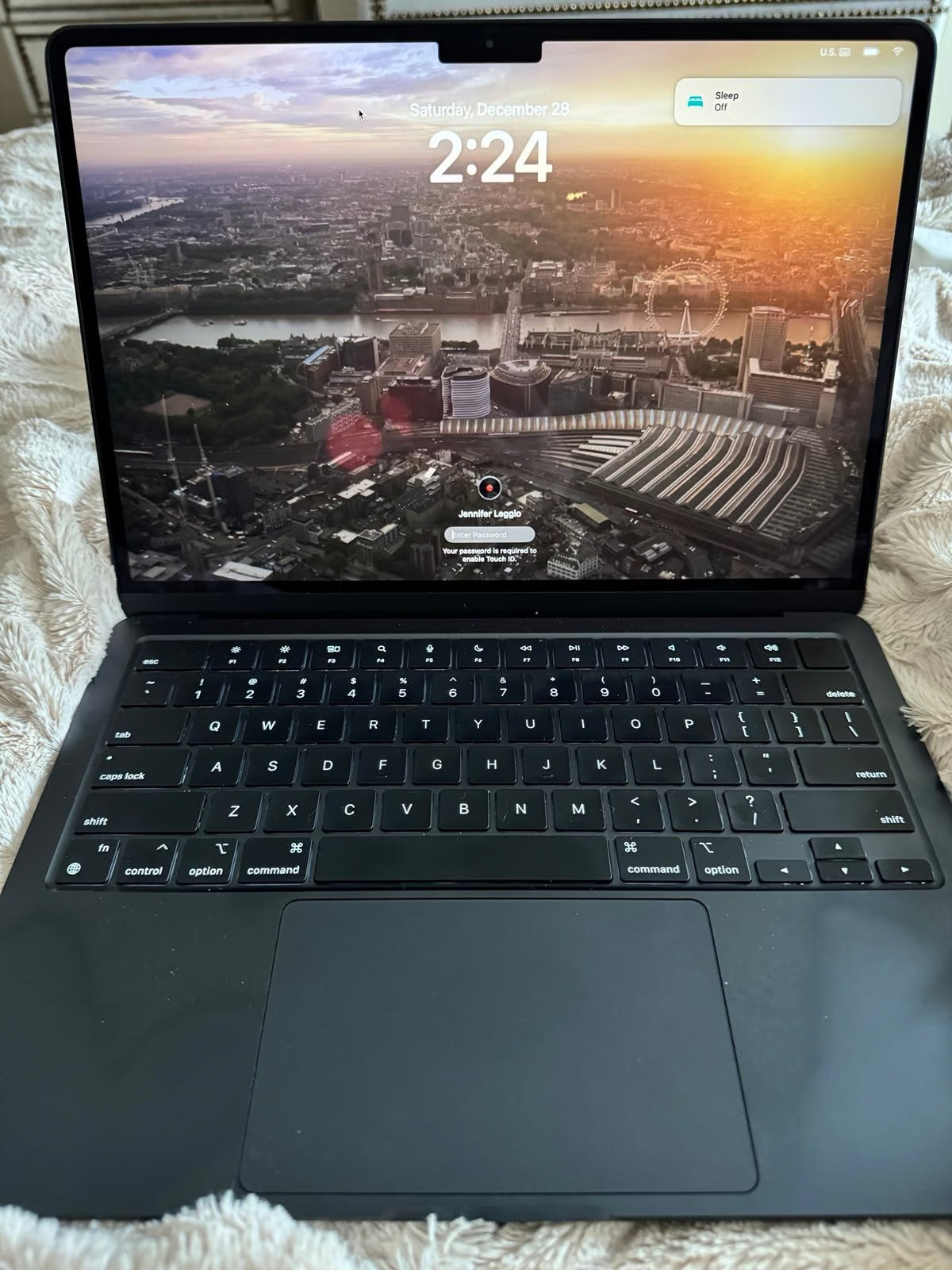 2024 MacBook Air 13-inch M2 - Midnight 1Y79