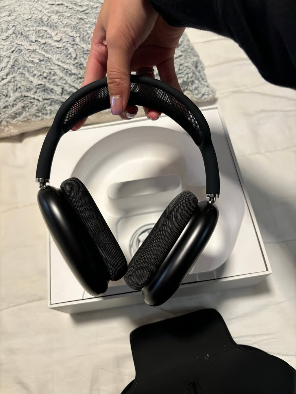 AirPods Max black 9S95