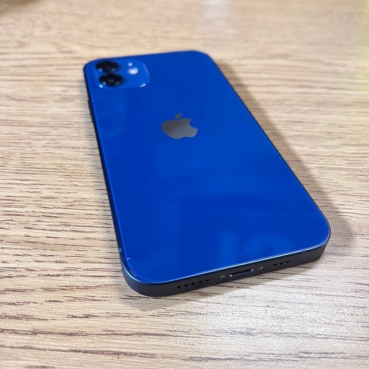 Apple iPhone 12 128GB AT&T /Cricket Wireless Excellent-- Blue - 86% Batt 1H82