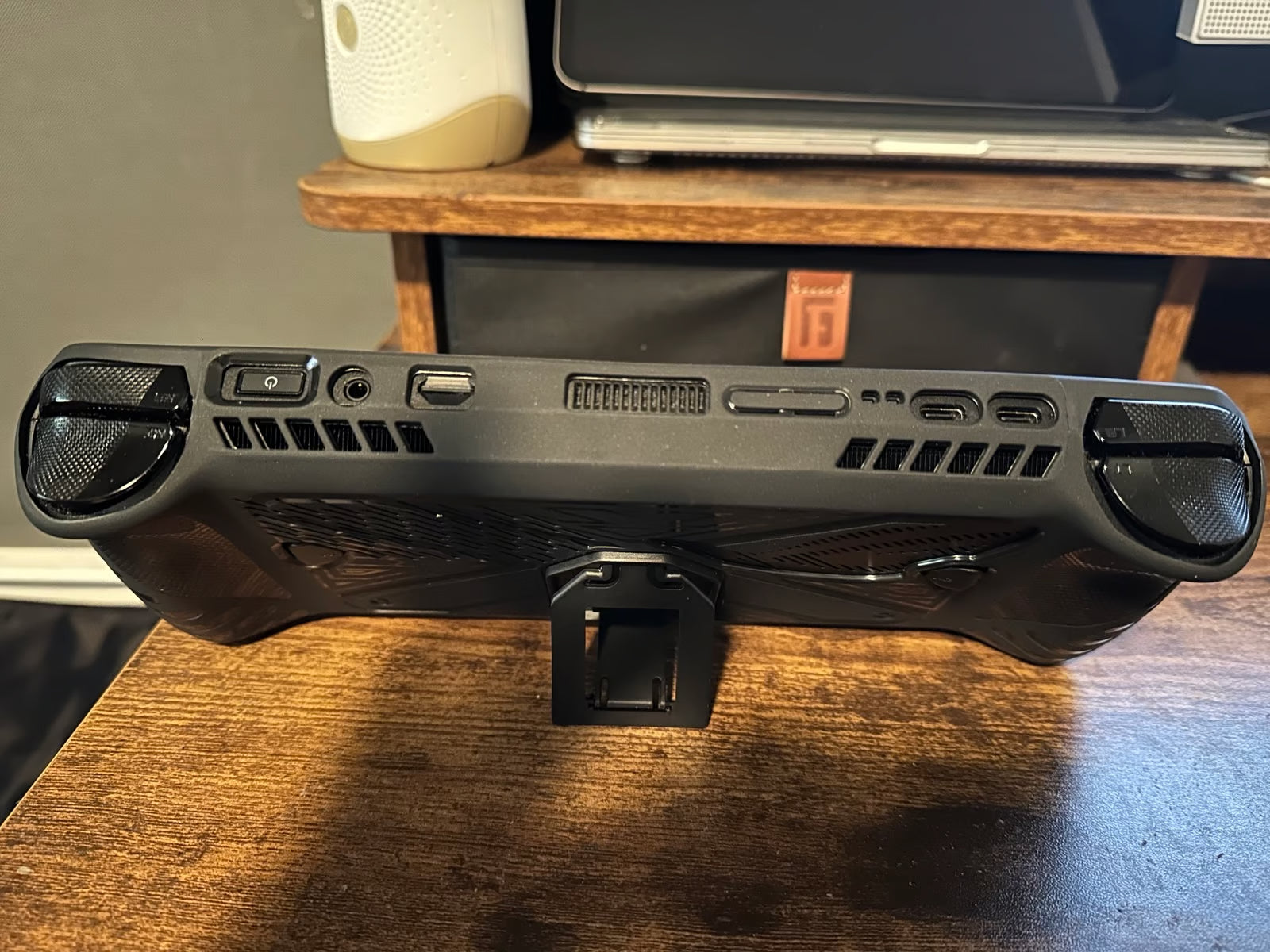 Asus ROG Ally X 5TB 1X97