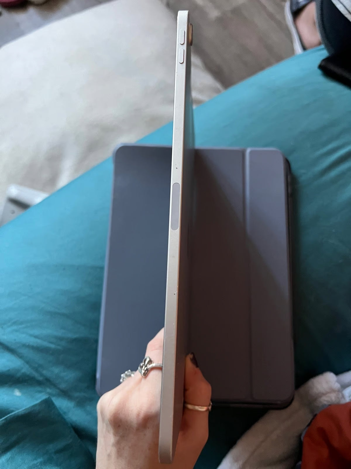 Apple iPad Air 4th Generation 3P18