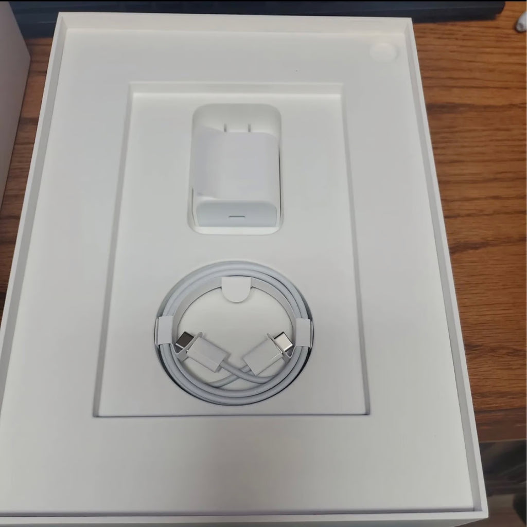 Apple iPad Air 5th Generation 64 GB in Space Gray 1X29