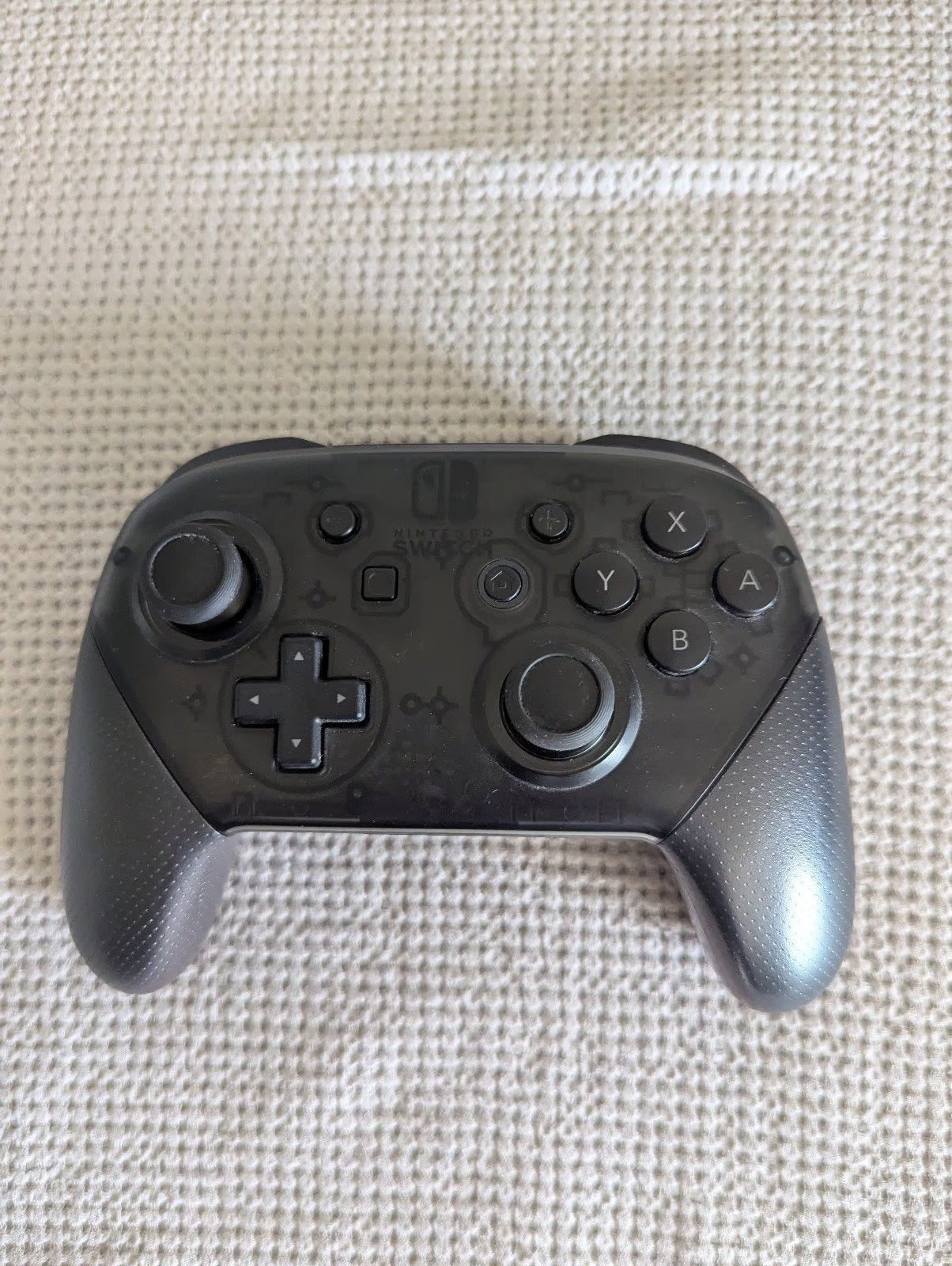 Nintendo Switch OLED with free Pro Controller 6F67