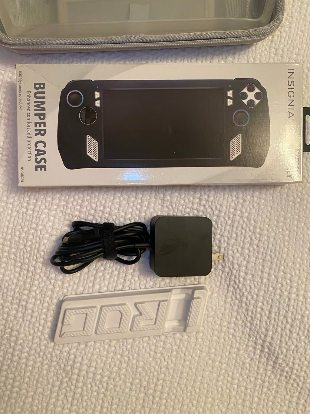 ASUS ROG ALLY Z1 EXTREME *BUNDLE* 5W89