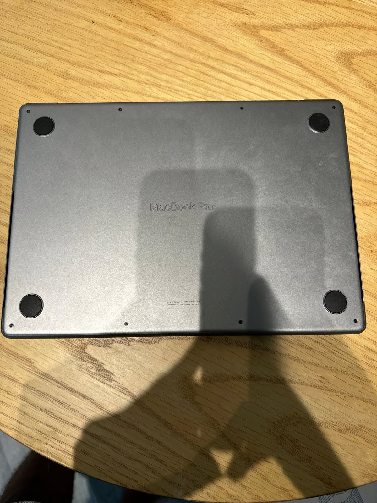 macbook pro 13 2023 m3 5J21