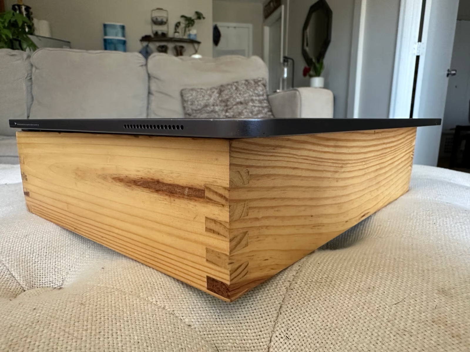 Apple iPad Pro 3rd Generation 256 GB 8O21