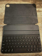 M1 iPad Pro 3rd Gen 128GB WiFi + Cellular with Apple Pencil and Folio Keyboard 9R66