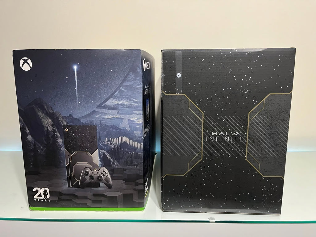 Xbox Series X Halo Edition + 2 games - Like New 9G37