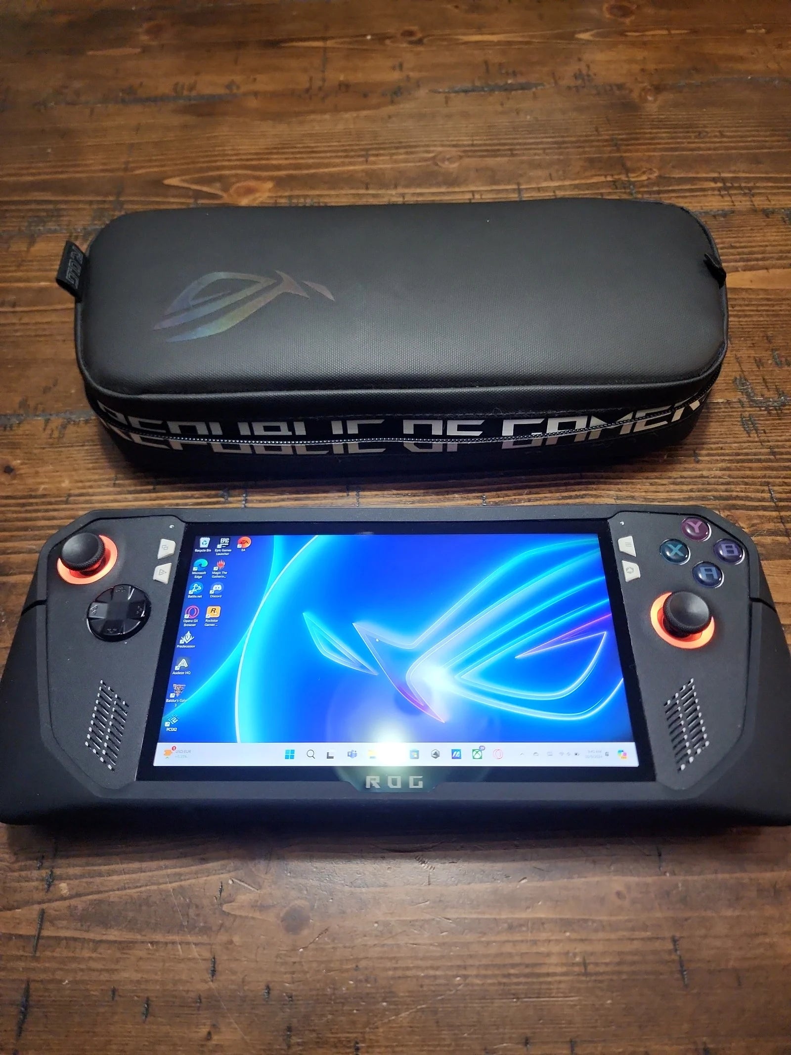 ASUS rog ally z1 extreme 1F85