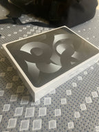 Apple iPad Air 5th Generation 64 GB 2G97