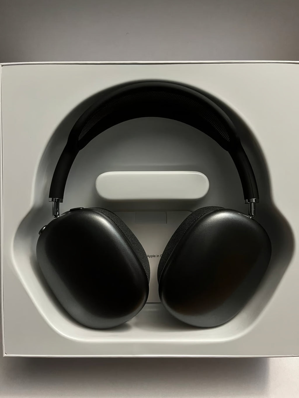 Apple AirPods Max with Smart Case in Space Gray 2Z33