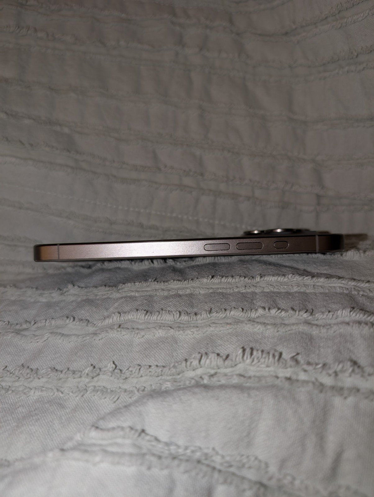 iPhone 15 Pro - 256GB - Natural Titanium 7V26