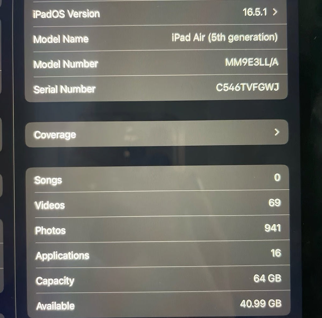 Apple iPad Air 5th Generation 64 GB in Blue 7O26