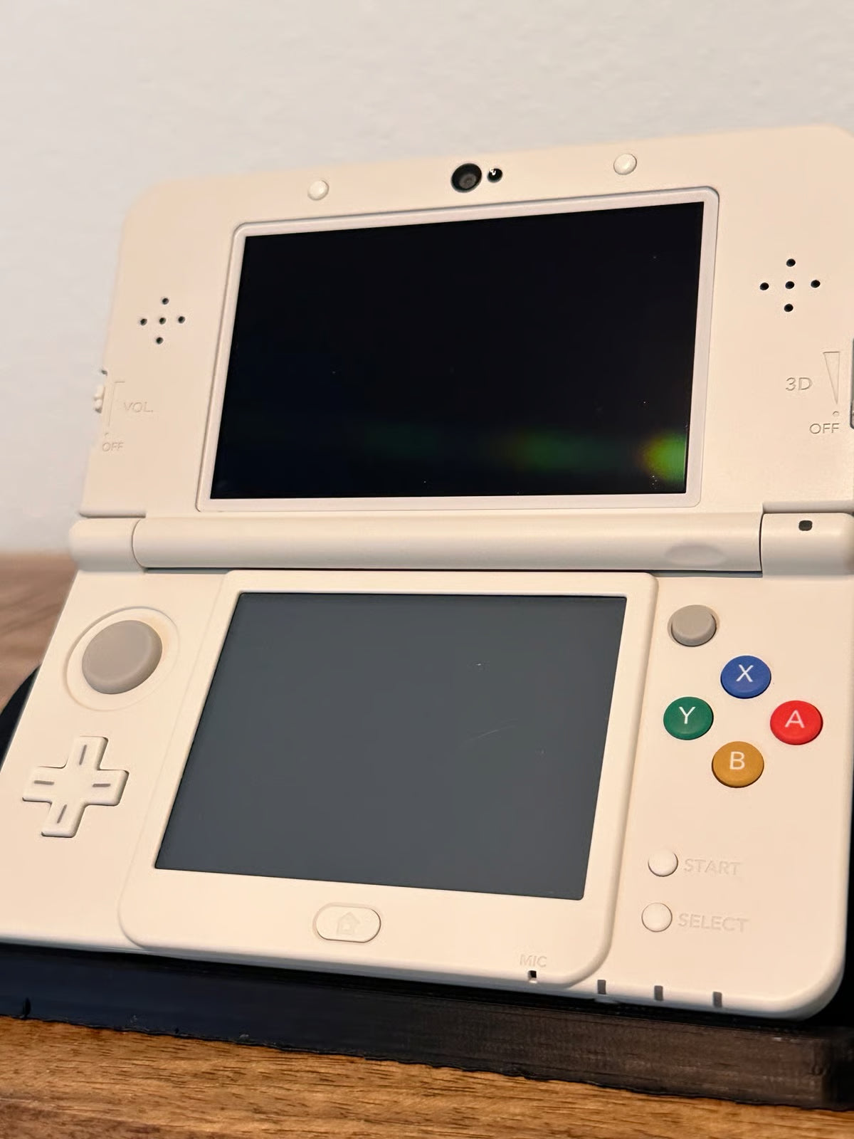 RARE New Nintendo 3DS - Hello Kitty Plate Pack - Comes W/ 128 GB and 3000+ Games