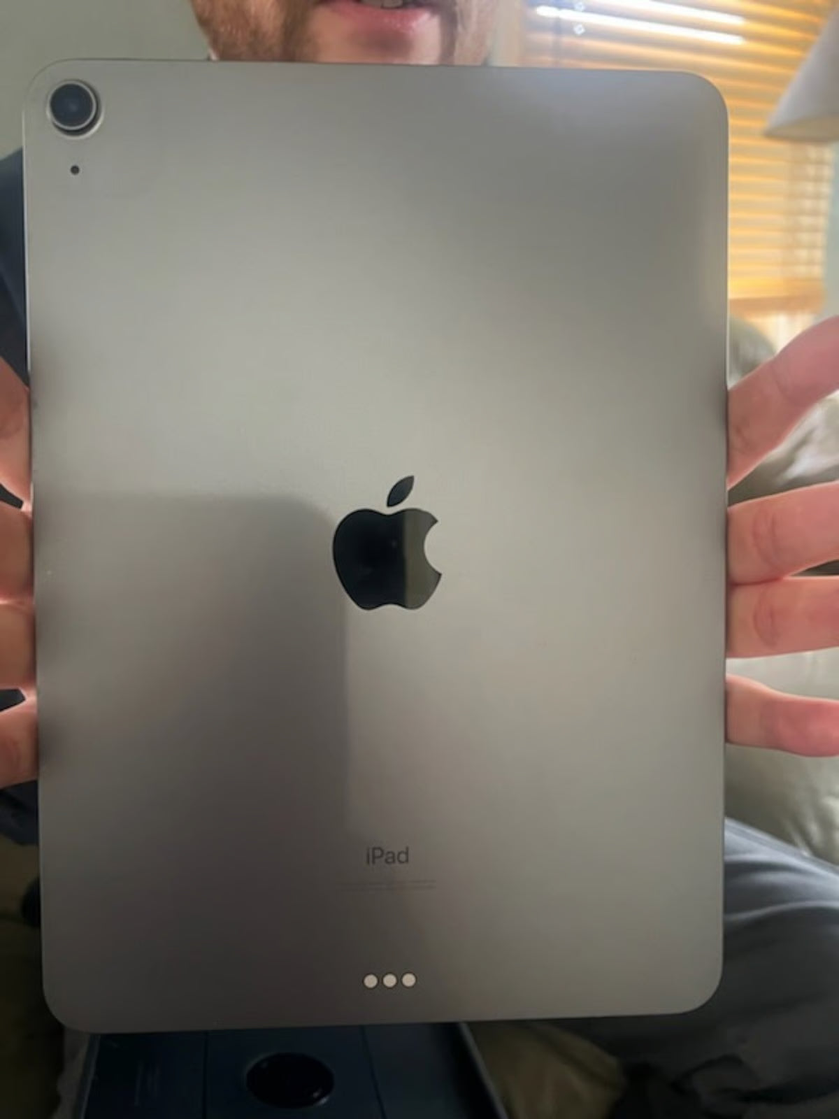 iPad Air 4TH Generation 64 GB WiFi 2Y26