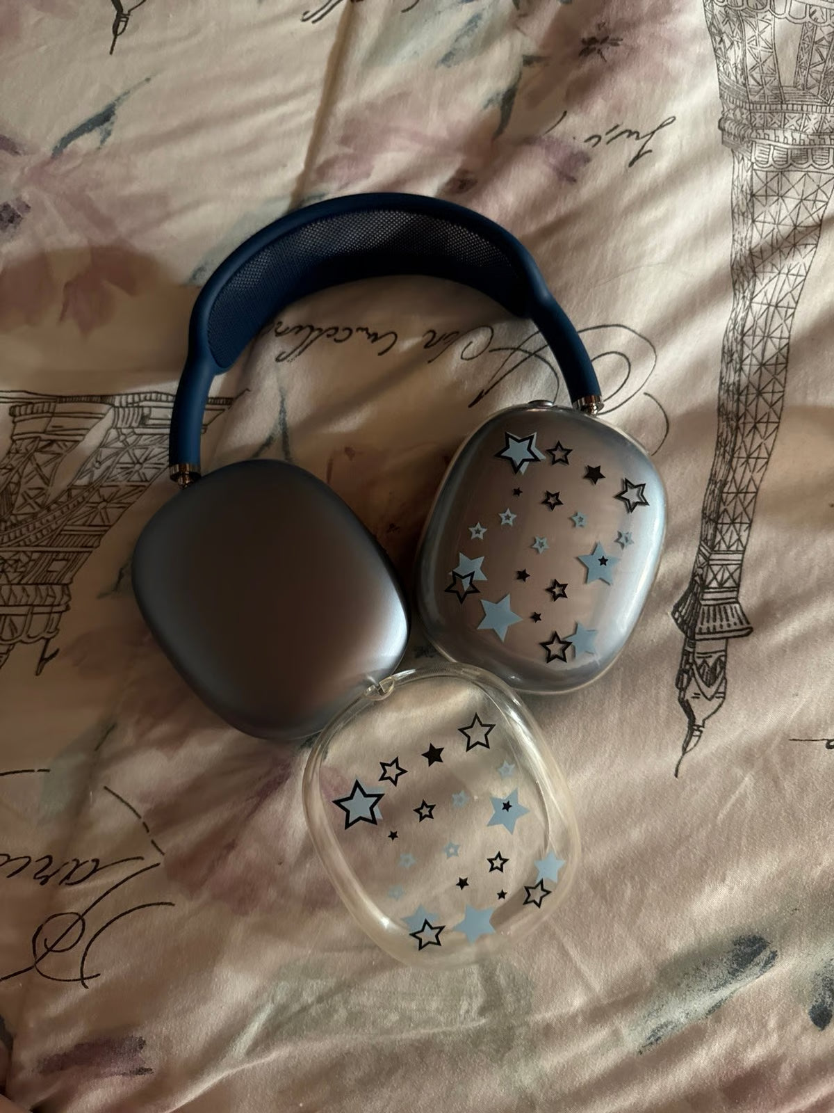 Apple AirPod Pro Max (Blue) 7B96