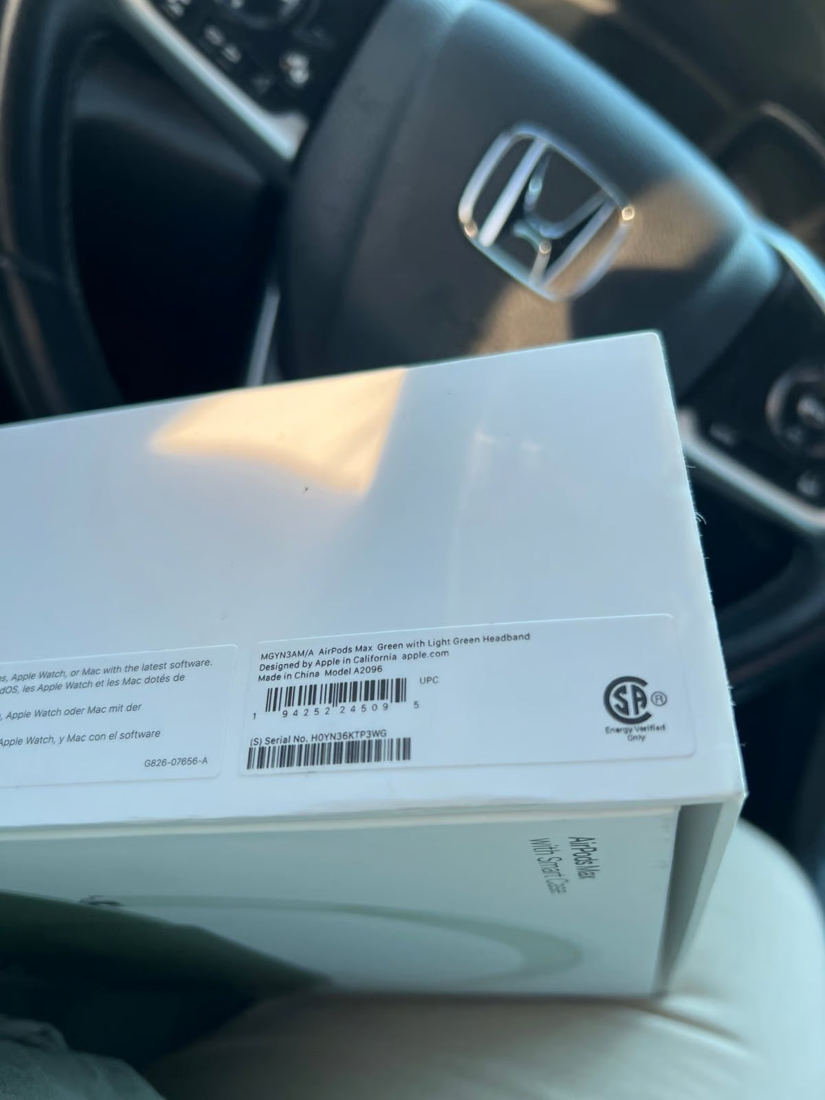 Apple AirPods Max in Green 7O37