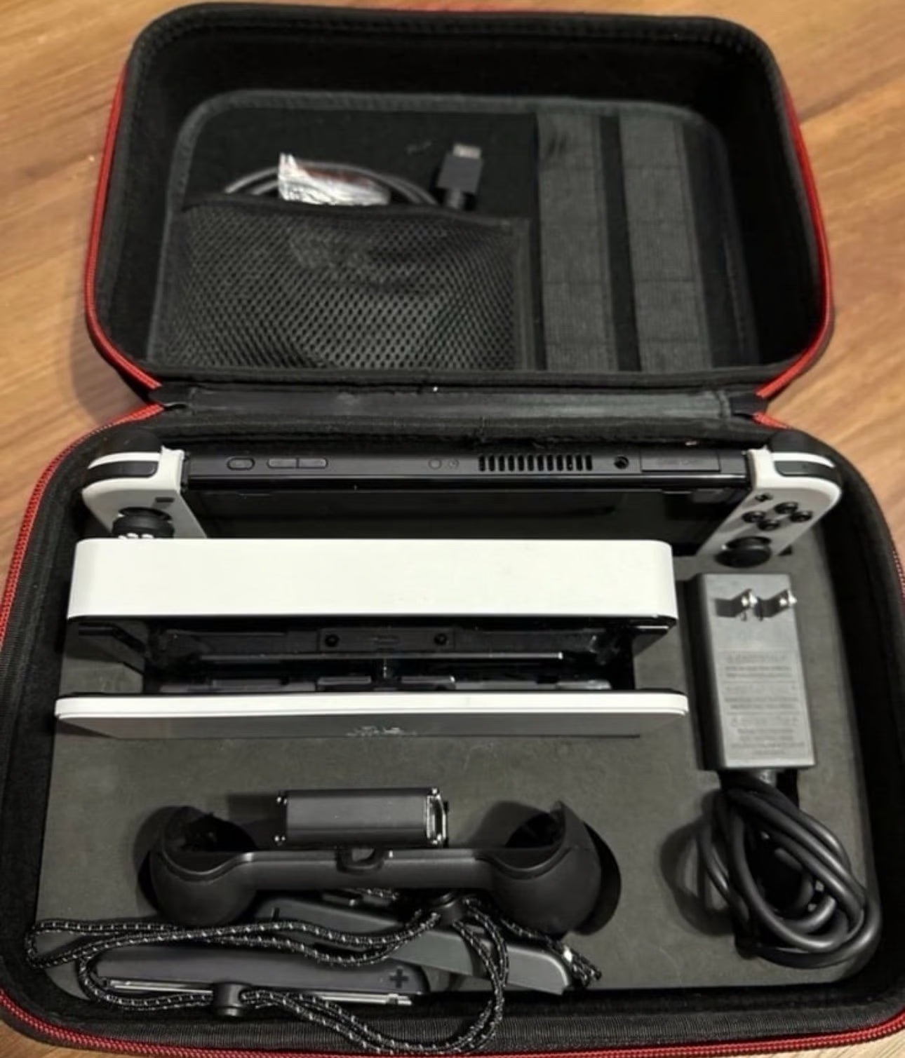 Nintendo Switch oled 6N81