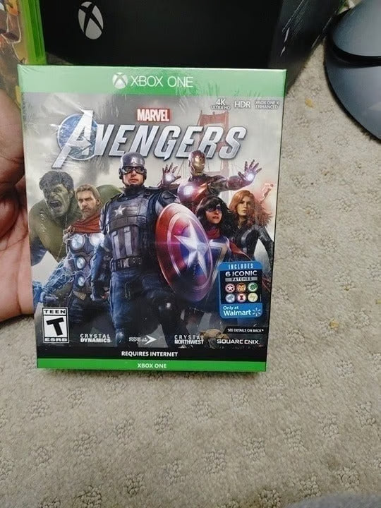 XBOX SERIES X  GAMES  BUNDLE 2T78