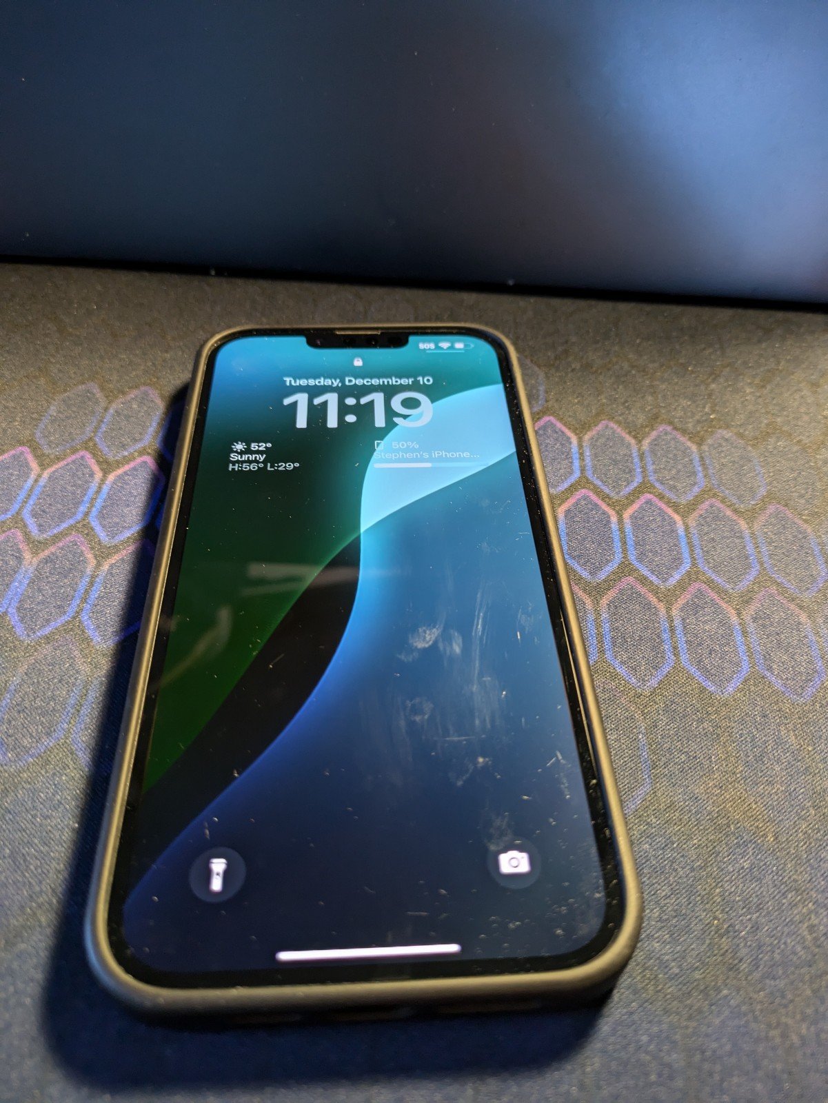 iPhone 14 Plus 128GB in Midnight 9Y29