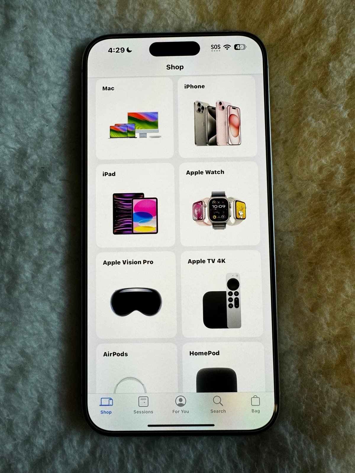 Like new Condition iPhone 15 Pro Max | White Titanium | 256GB | Includes Case 1T75