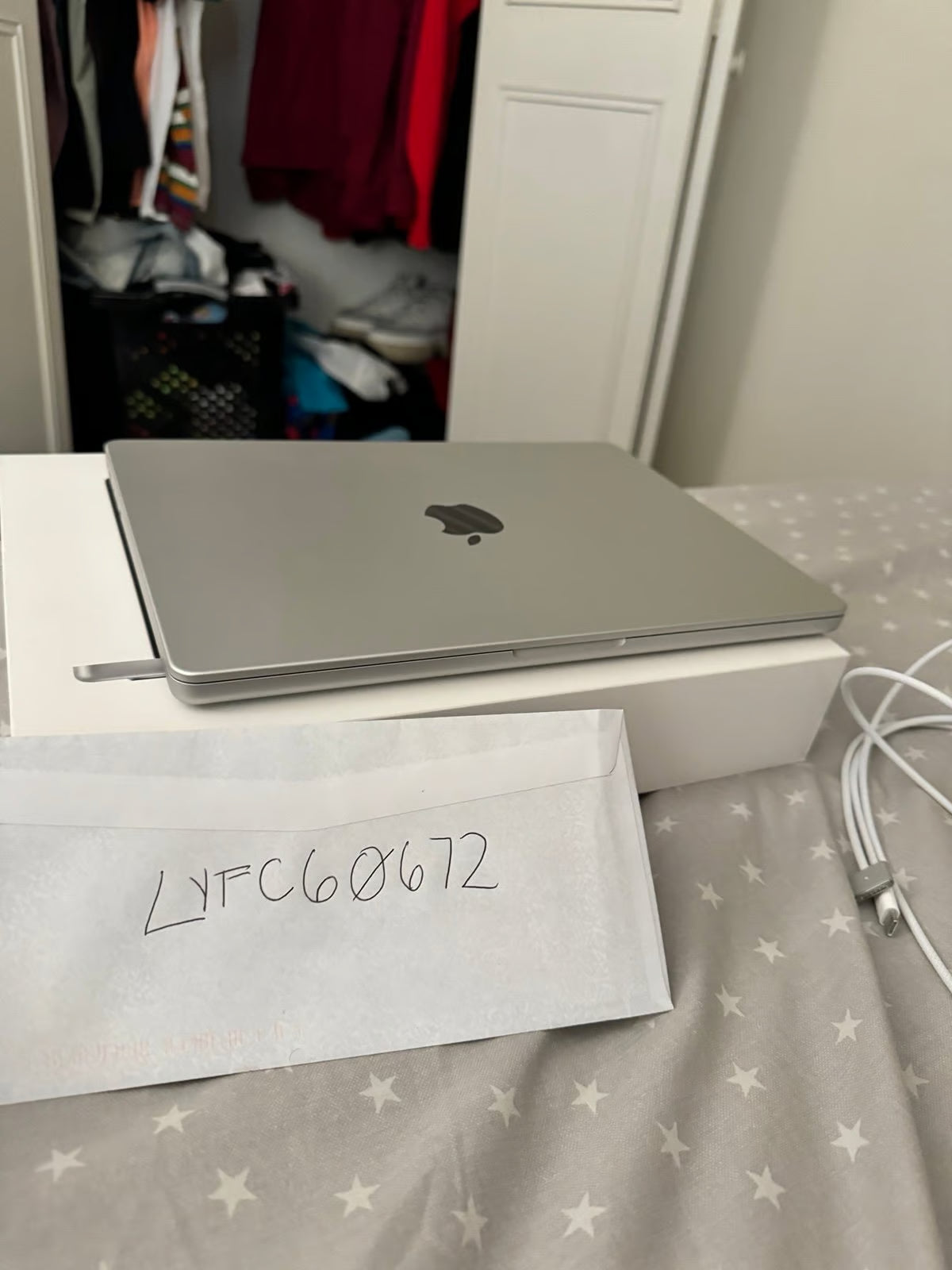 14鈥?MacBook Pro (Late 2023) w/ 512GB 18GB RAM 1S17