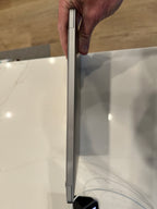 Apple Macbook Air 13in.  M1 3.2 GHz  512GB SSD 5D65