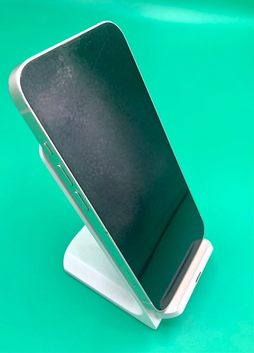 Apple iPhone 13 128 GB in Starlight for Cricket 1D76