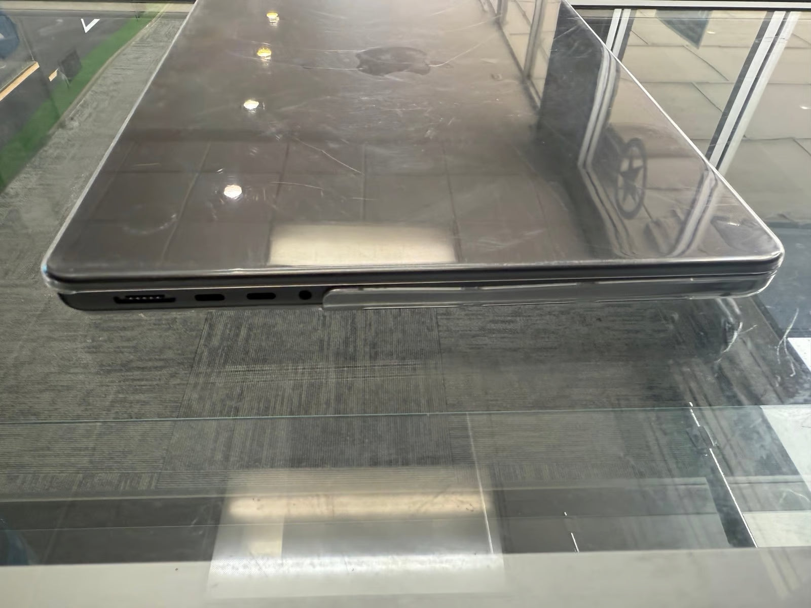 MacBook Pro 2023 M3 Pro 14 inch 8Z71