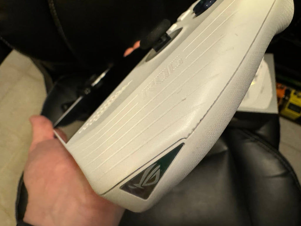 ASUS ROG Ally Z1 Extreme 512GB with JSAUX Dock and Screen Protector 1Z29