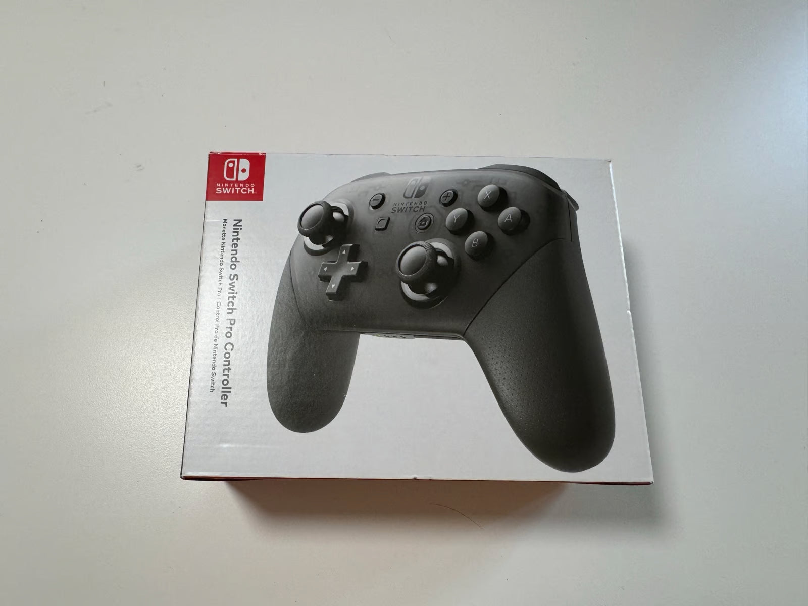 Switch OLED with Pro Controller 3J93