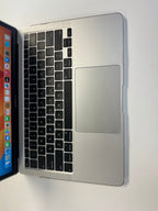 Macbook Air 13inch 2020 8GB Ram /512ssd Perfect Condition 7T36