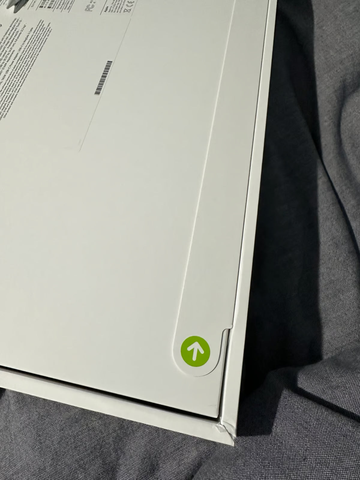 Apple - MacBook Pro 16"" Laptop - M3 Max chip Built for Apple Intelligence 7Y51